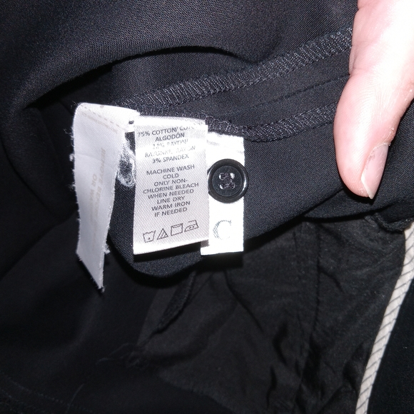 Ann Taylor LOFT Julie Cropped Black Dress/ Career Pants Size 6, 24" Inseam - Picture 7 of 12